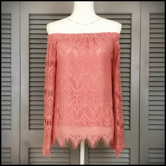NWOT Miss Chievous Long Sleeve Off Shoulder Top - Picture 3 of 6